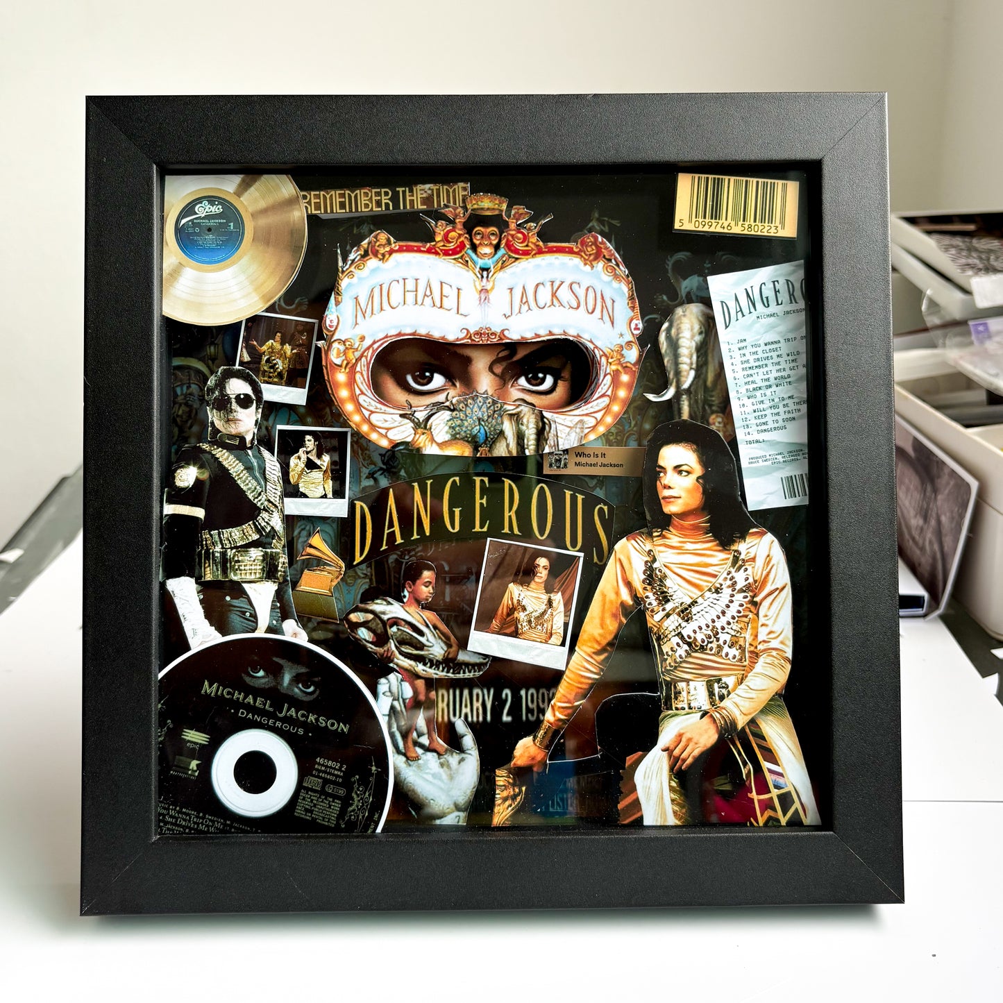 Framed Covers - Michael Jackson