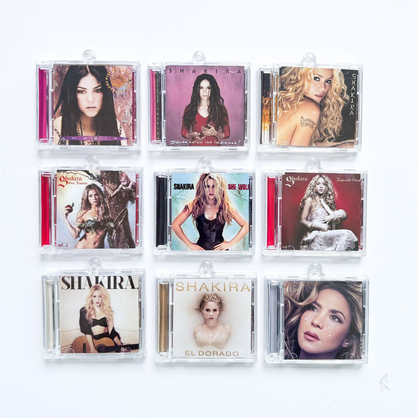 NFC FAN MADE KEYCHAIN - SHAKIRA