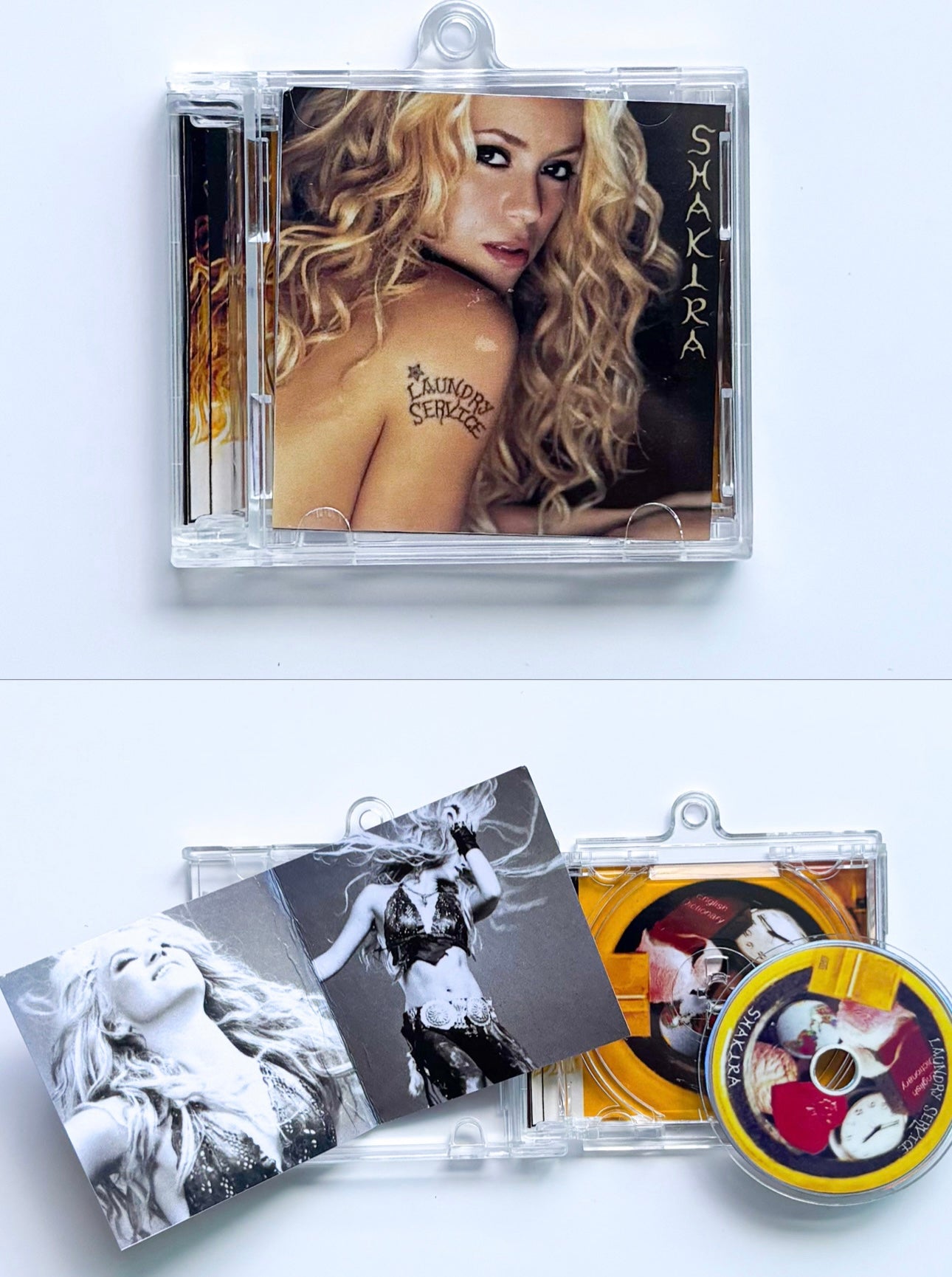 NFC FAN MADE KEYCHAIN - SHAKIRA