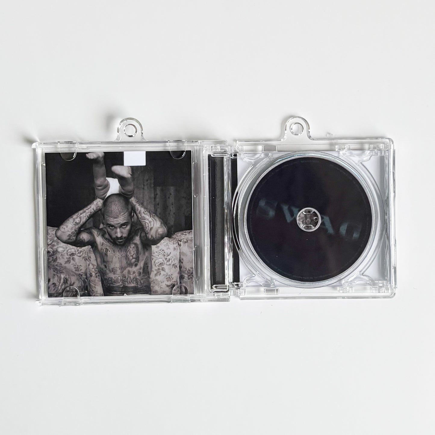 NFC FAN MADE KEYCHAIN - JUSTIN BIEBER