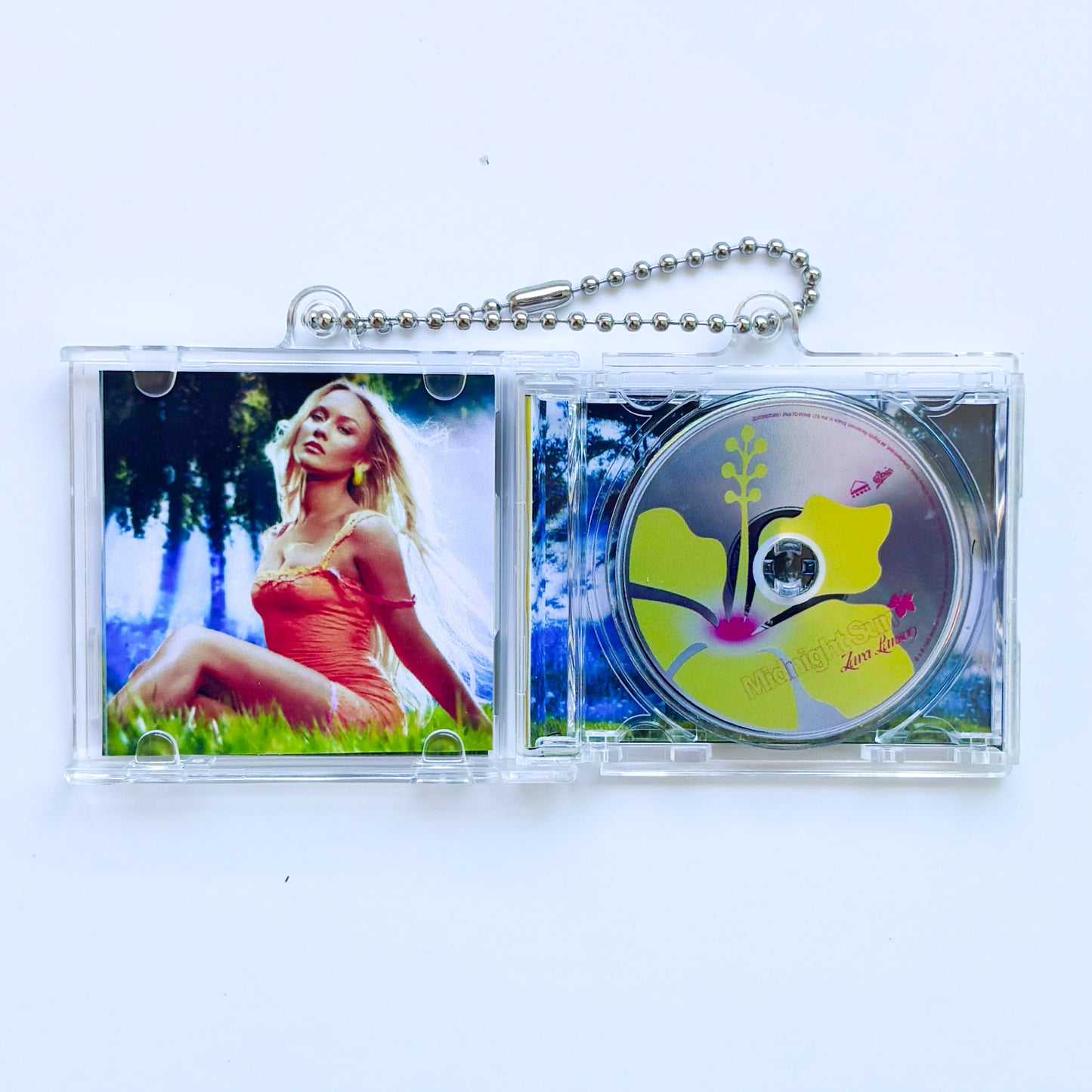 NFC FAN MADE KEYCHAIN - ZARA LARSSON MIDNIGHT SUN