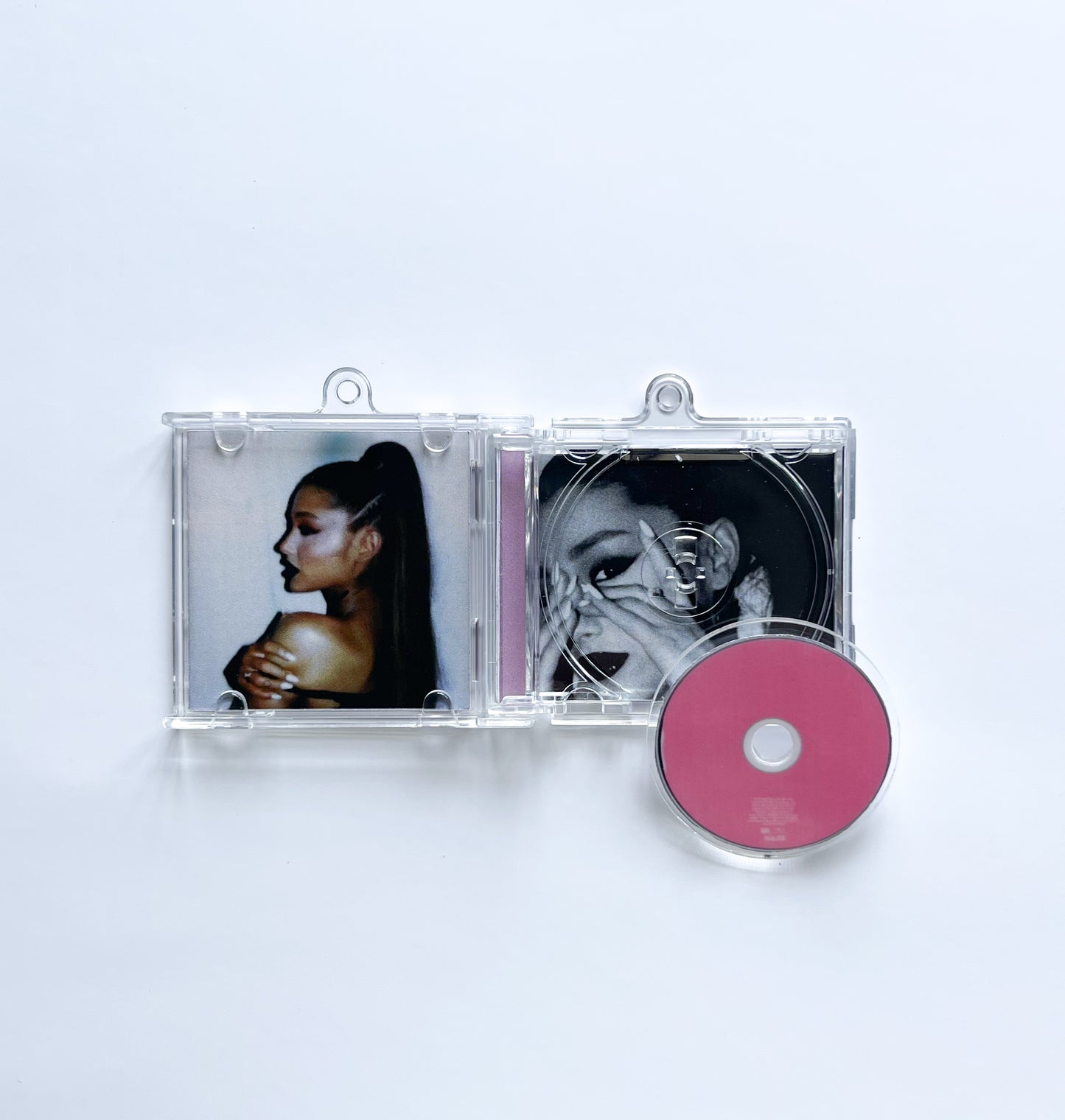 NFC FAN MADE KEYCHAIN - ARIANA GRANDE