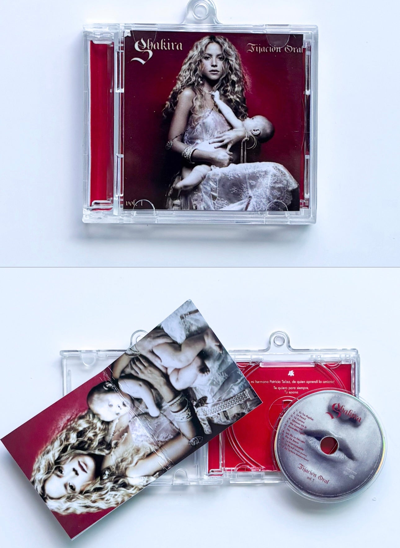 NFC FAN MADE KEYCHAIN - SHAKIRA