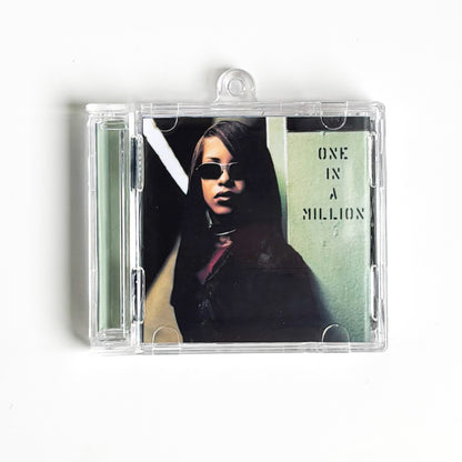 NFC FAN MADE KEYCHAIN - Aaliyah