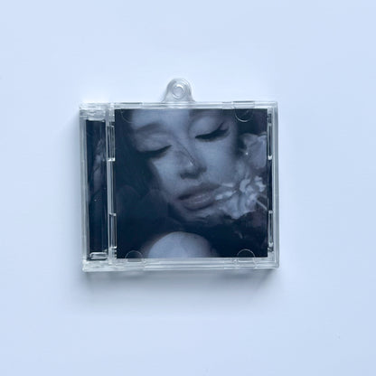 NFC FAN MADE KEYCHAIN - ARIANA GRANDE