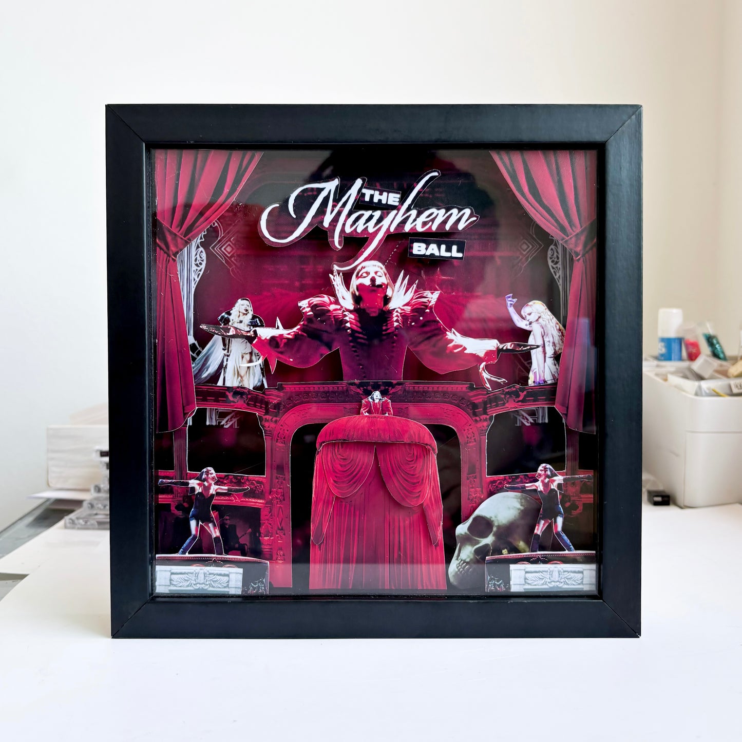 QUADRO 3D 20x20cm - LADY GAGA MAYHEM BALL