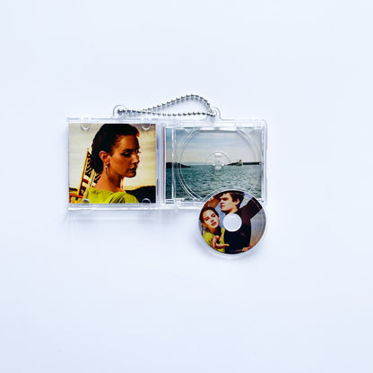 NFC FAN MADE KEYCHAIN - LANA DEL REY