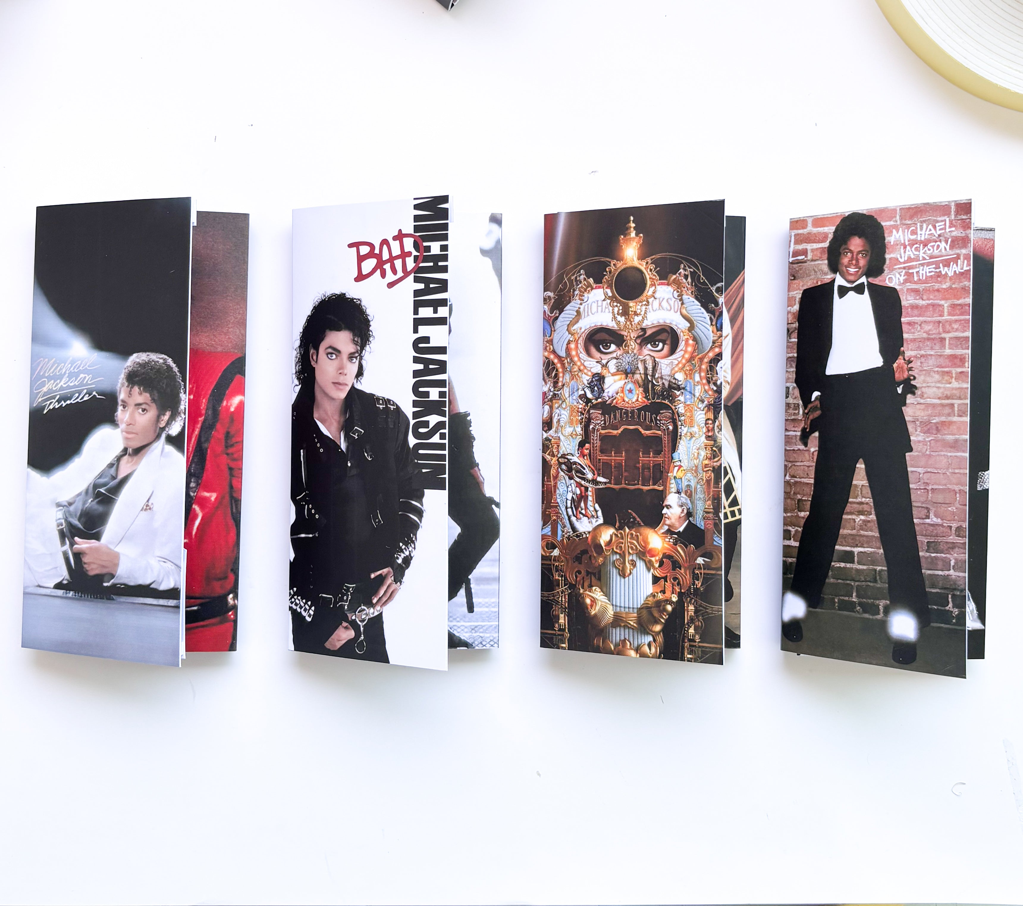 FLIP BOOK - MICHAEL JACKSON – HS STUDIO
