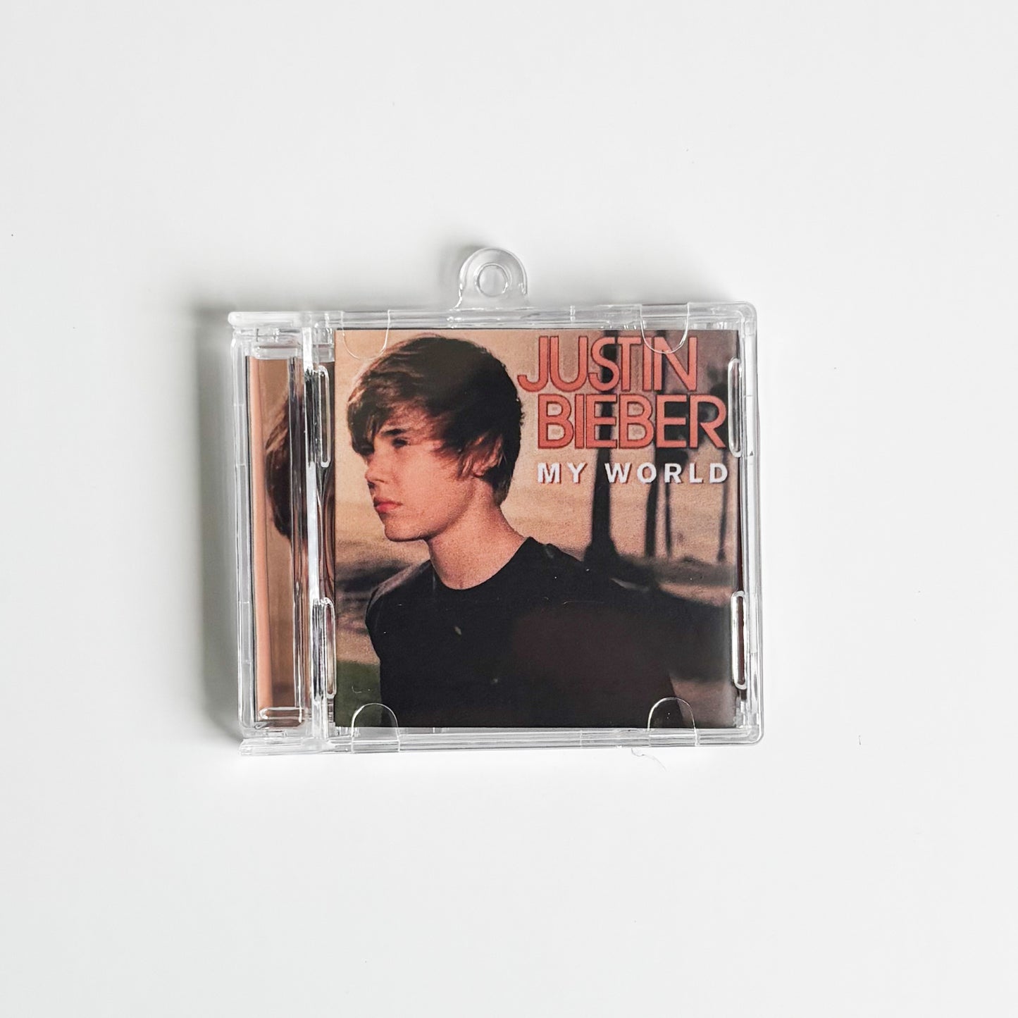 NFC FAN MADE KEYCHAIN - JUSTIN BIEBER