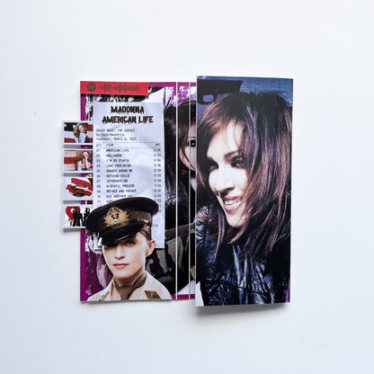 FLIP BOOK - MADONNA