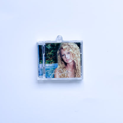 NFC FAN MADE KEYCHAIN - TAYLOR SWIFT