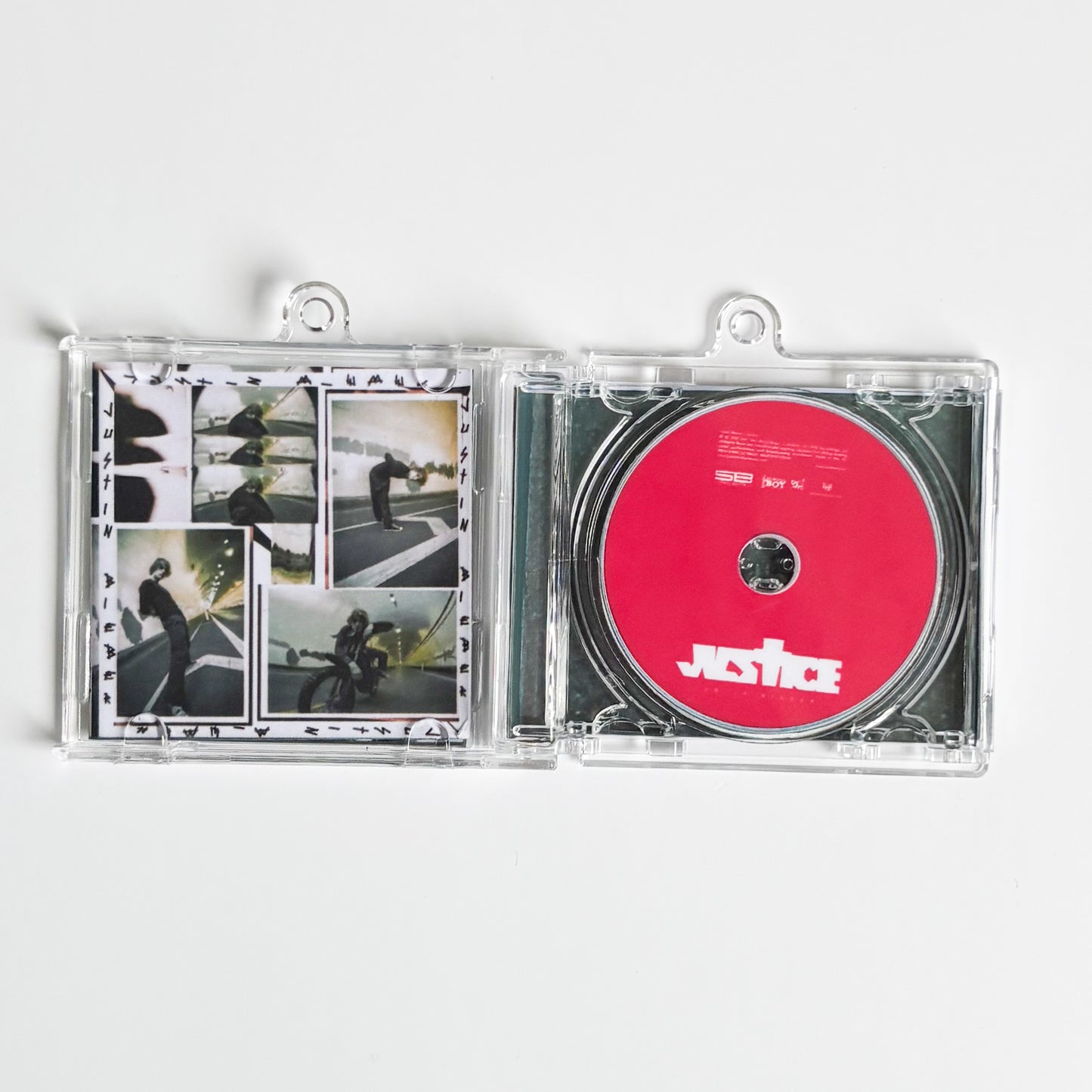 NFC FAN MADE KEYCHAIN - JUSTIN BIEBER