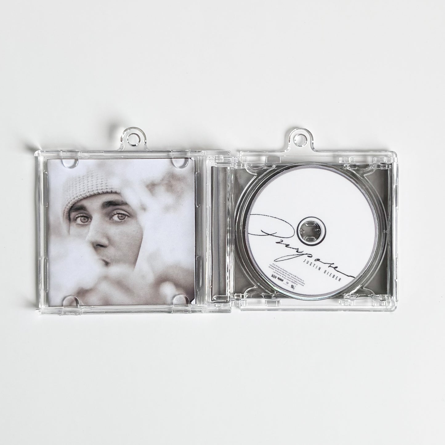 NFC FAN MADE KEYCHAIN - JUSTIN BIEBER