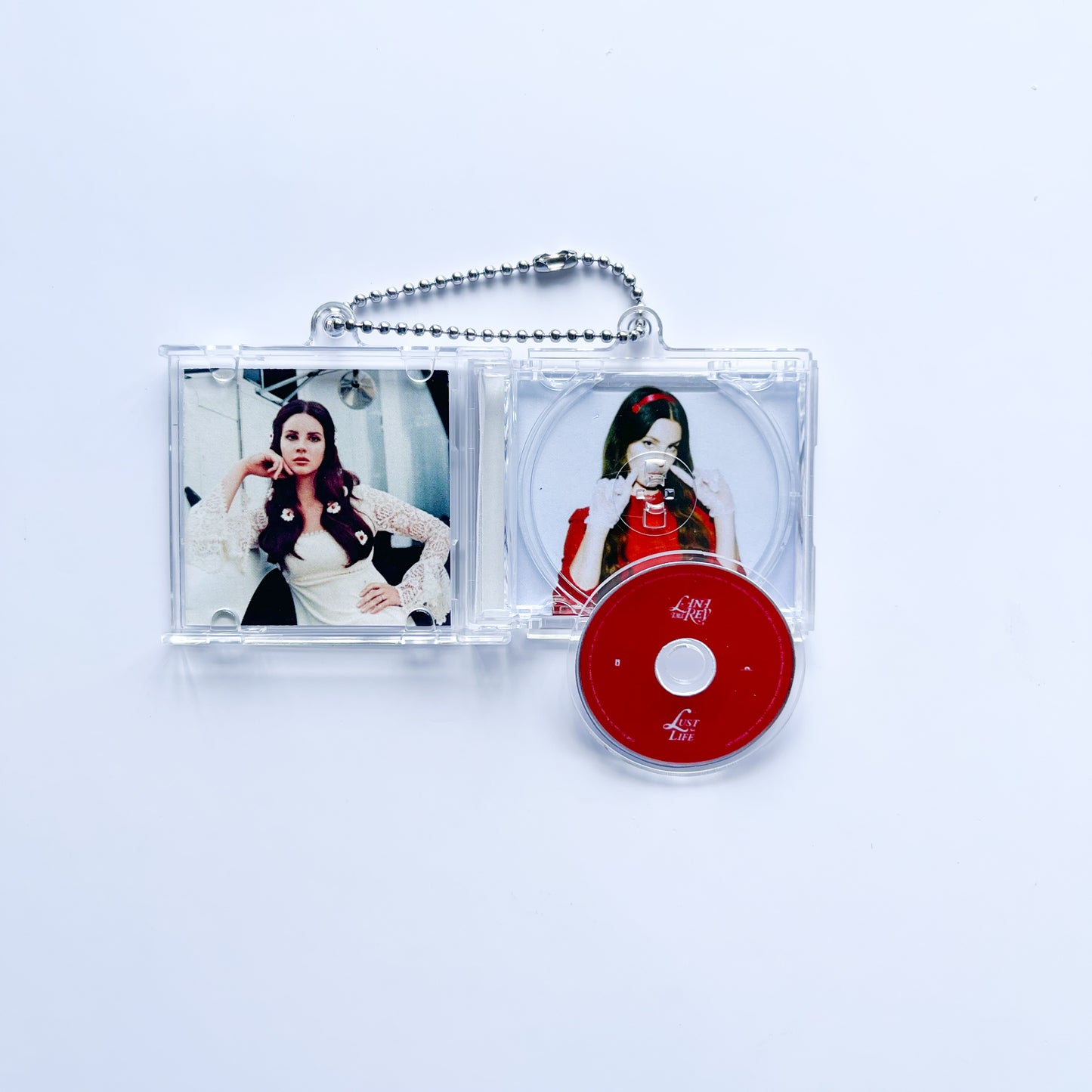 NFC FAN MADE KEYCHAIN - LANA DEL REY