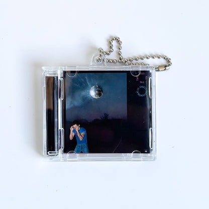NFC FAN MADE KEYCHAIN - HARRY STYLES