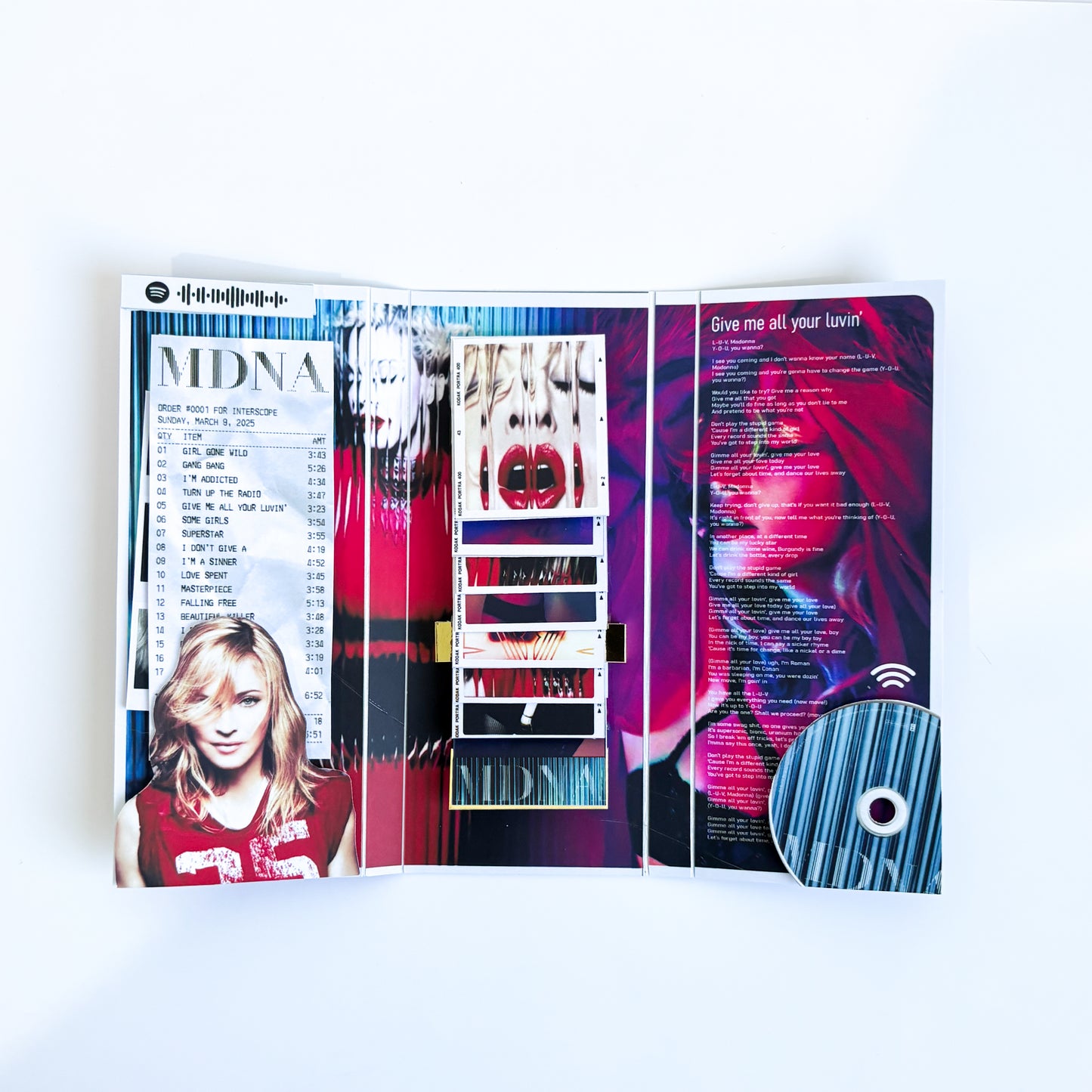 FLIP BOOK - MADONNA